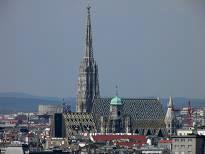 Blick auf die Wiener Innenstadt mit Stephansdom